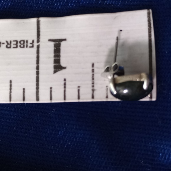 Black Onyx Stone Stud Earrings - Picture 10 of 13